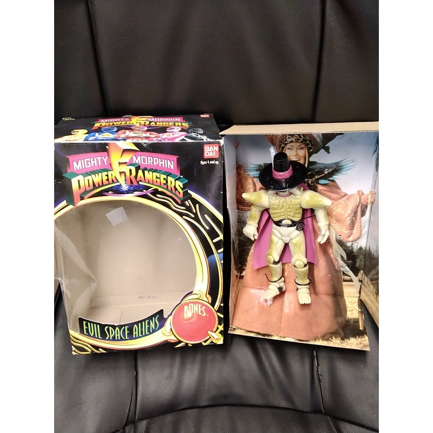 1993 Evil Space Aliens Bones Power Rangers Action figure