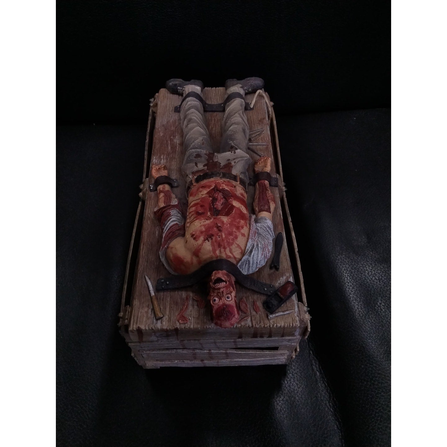 2006 NECA Leatherface Texas Chainsaw Massacre Bench Box
