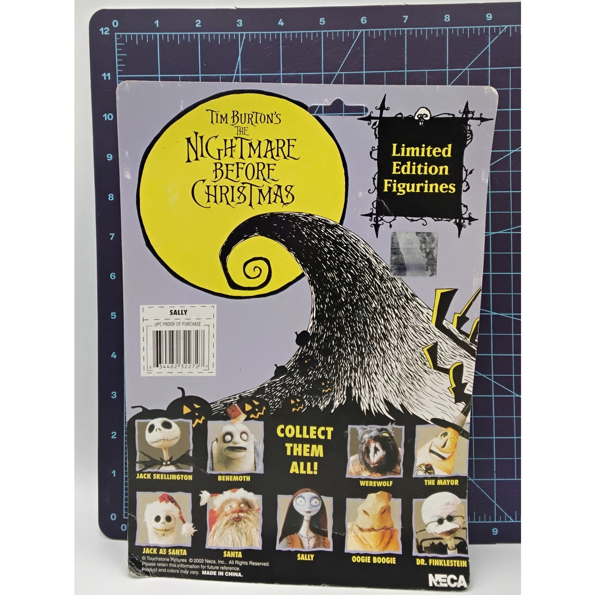 2002 Sally Figurine Action Figure Sealed Disney NECA Vintage