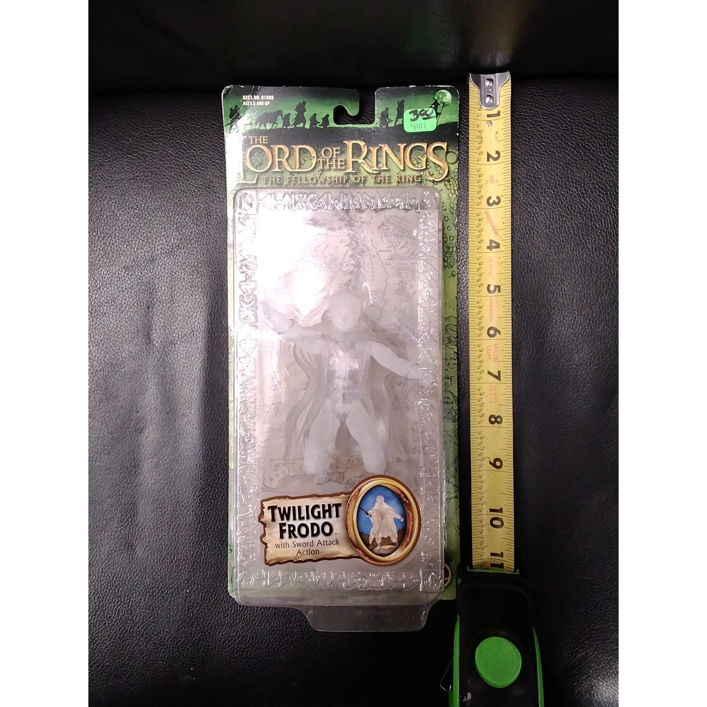 2003 Frodo Twilight Lord of the Rings Action Figure in box