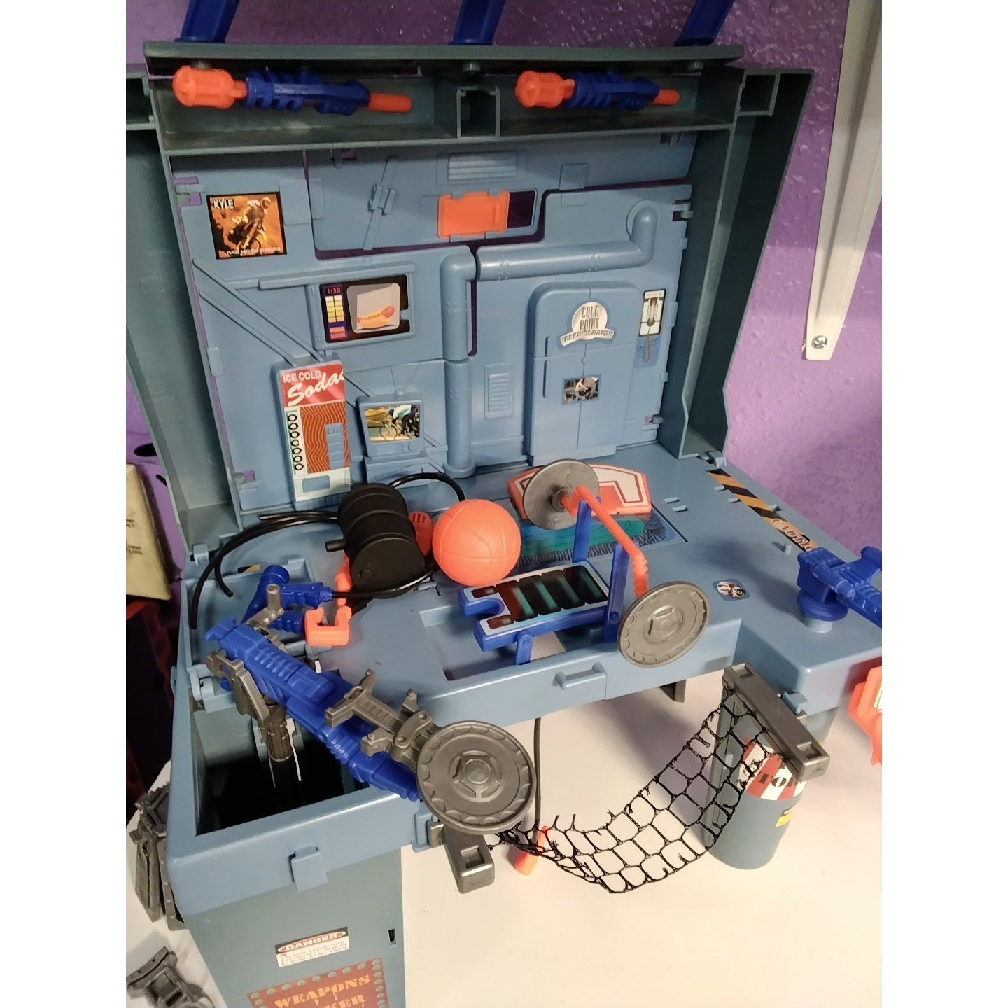 1993 Biker Mice From Mars Headquarters Playset