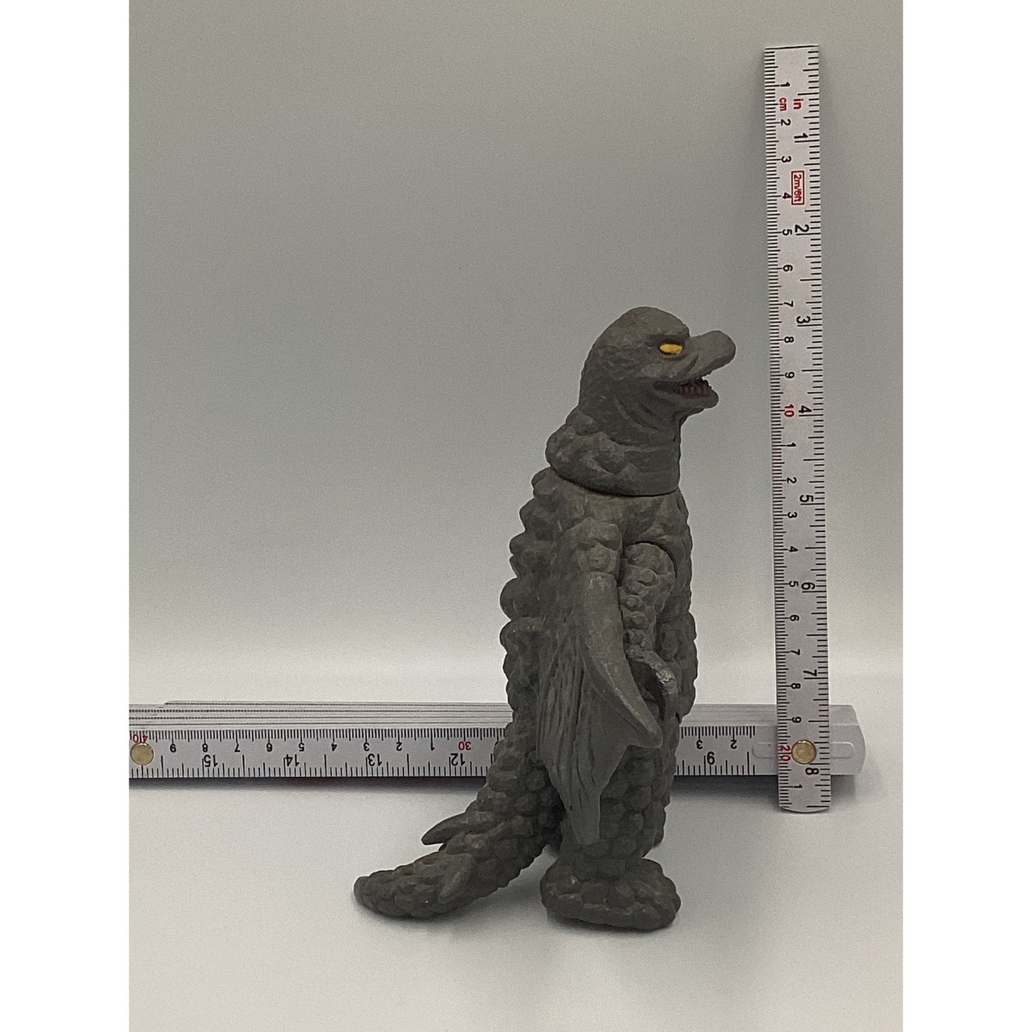 1989 Ultraman 80 Gikogilar Japan soft vinyl Action Figure