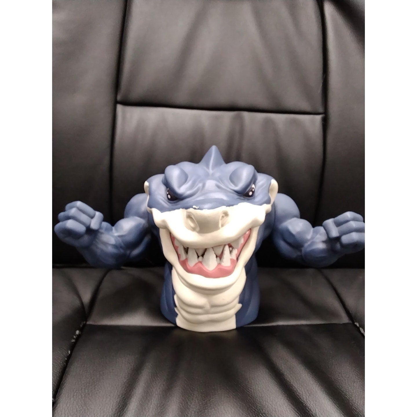 Playmates Street Sharks Ripster 1994