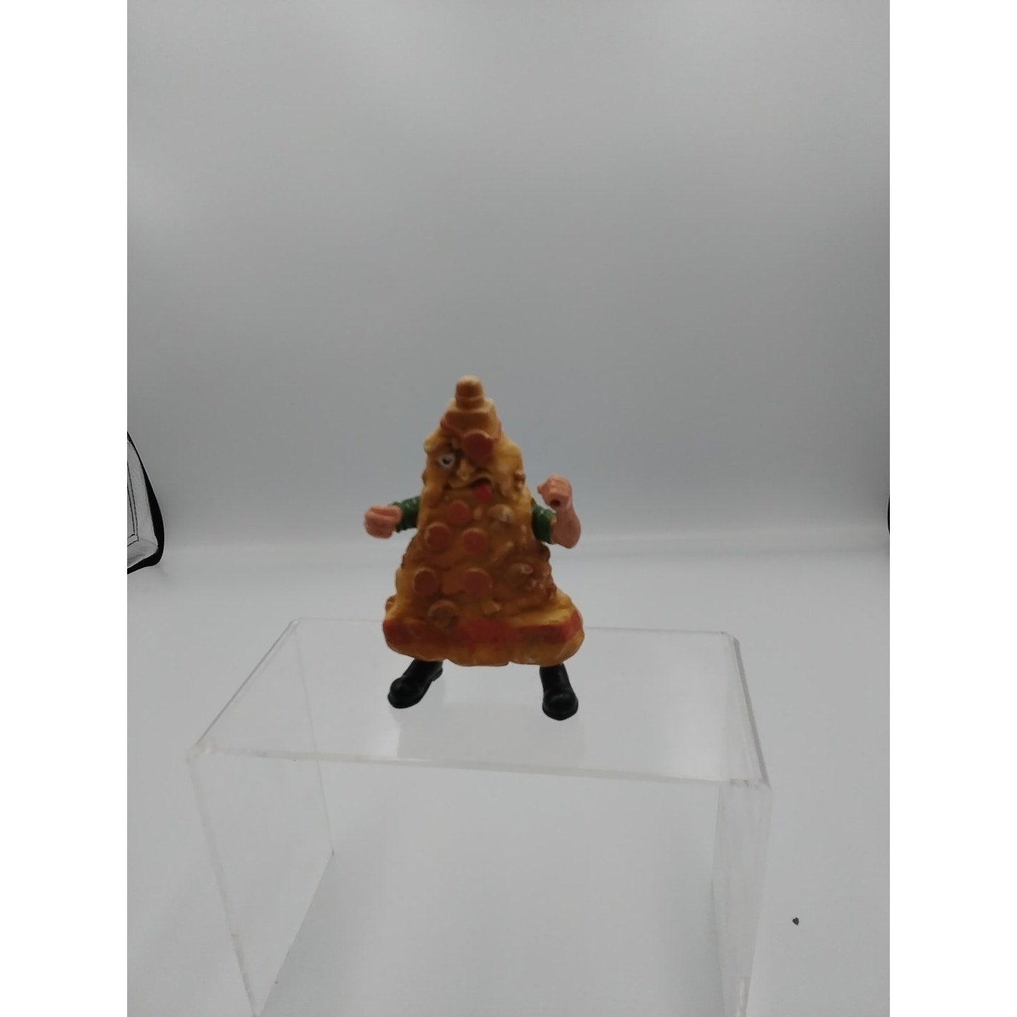 1988 Private pizza food fighters