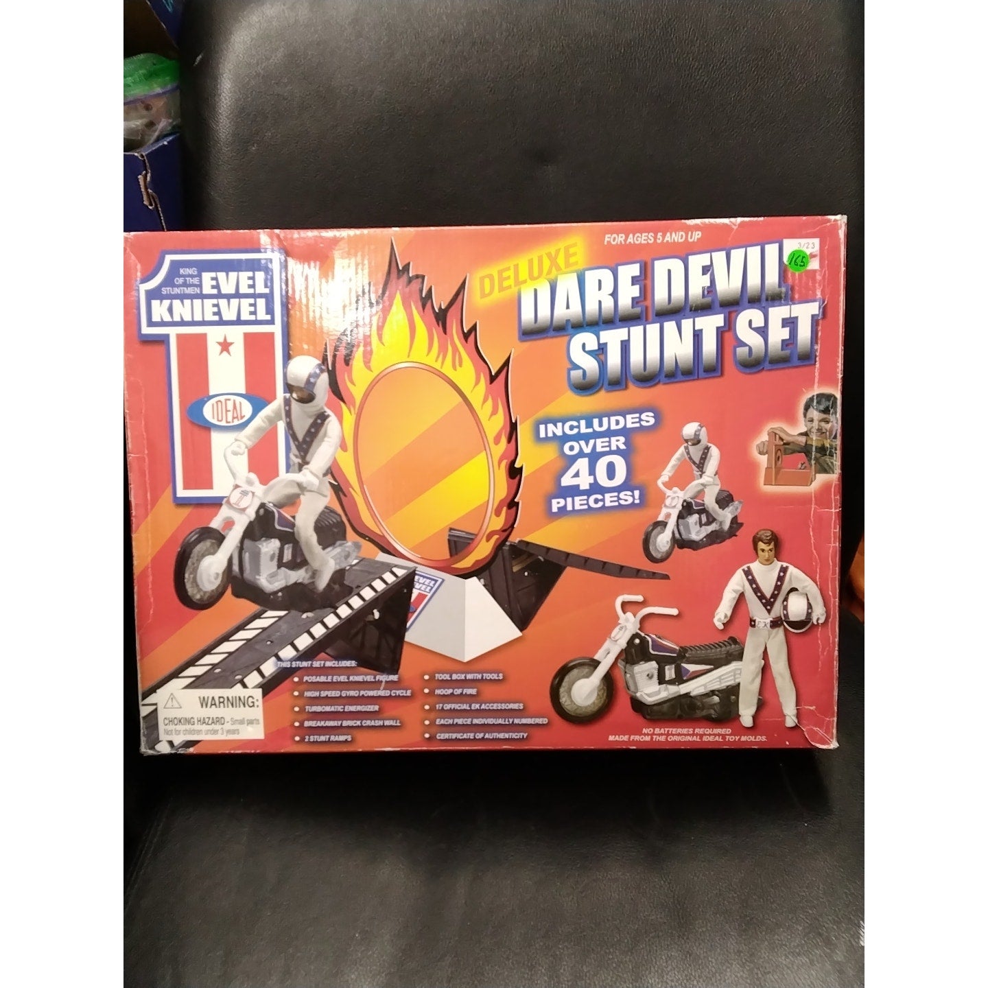 2005 Evil Knievel Dare devil stunt set