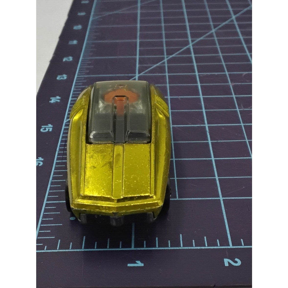 1969 YELLOW WHIP CREAMER REDLINE Collectible Loose Hot Wheels Mattel Vintage