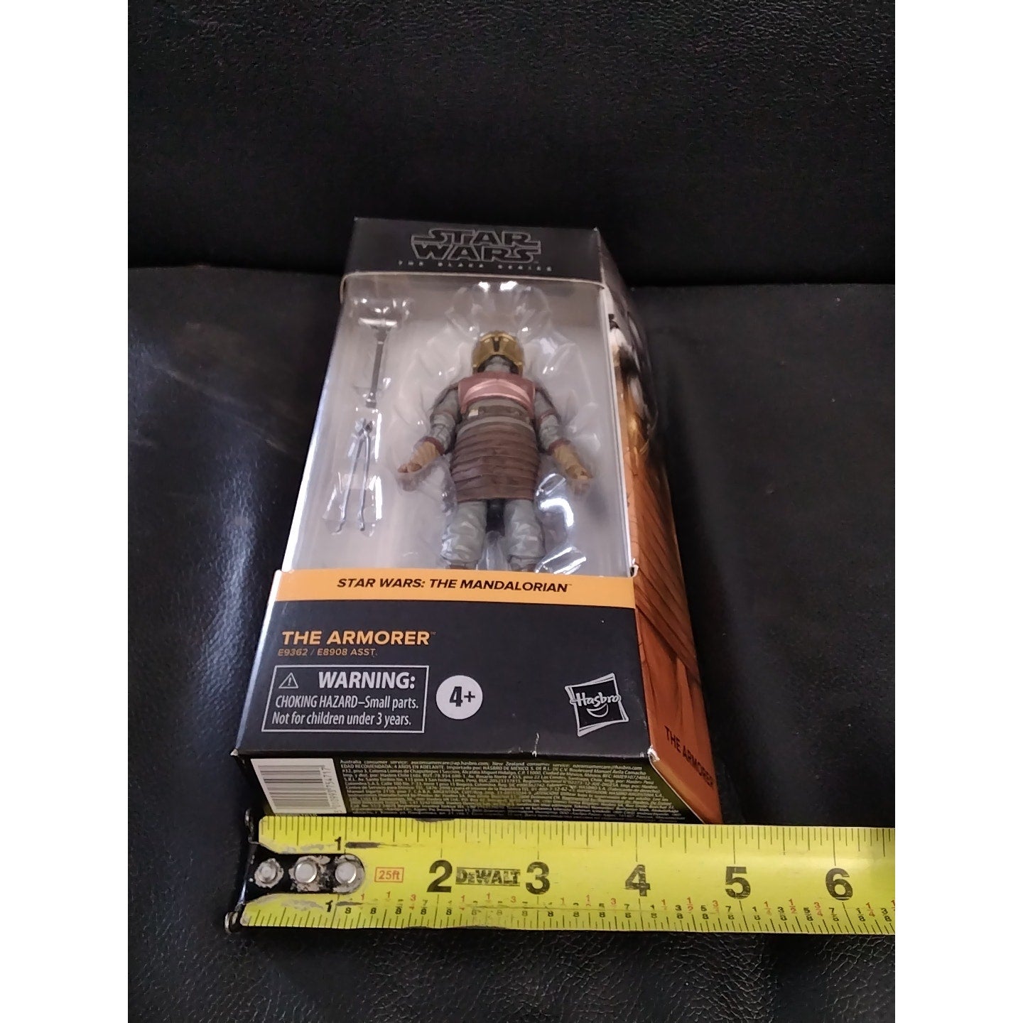 2020 Star Wars The Black Series- The Mandalorian- The Armorer