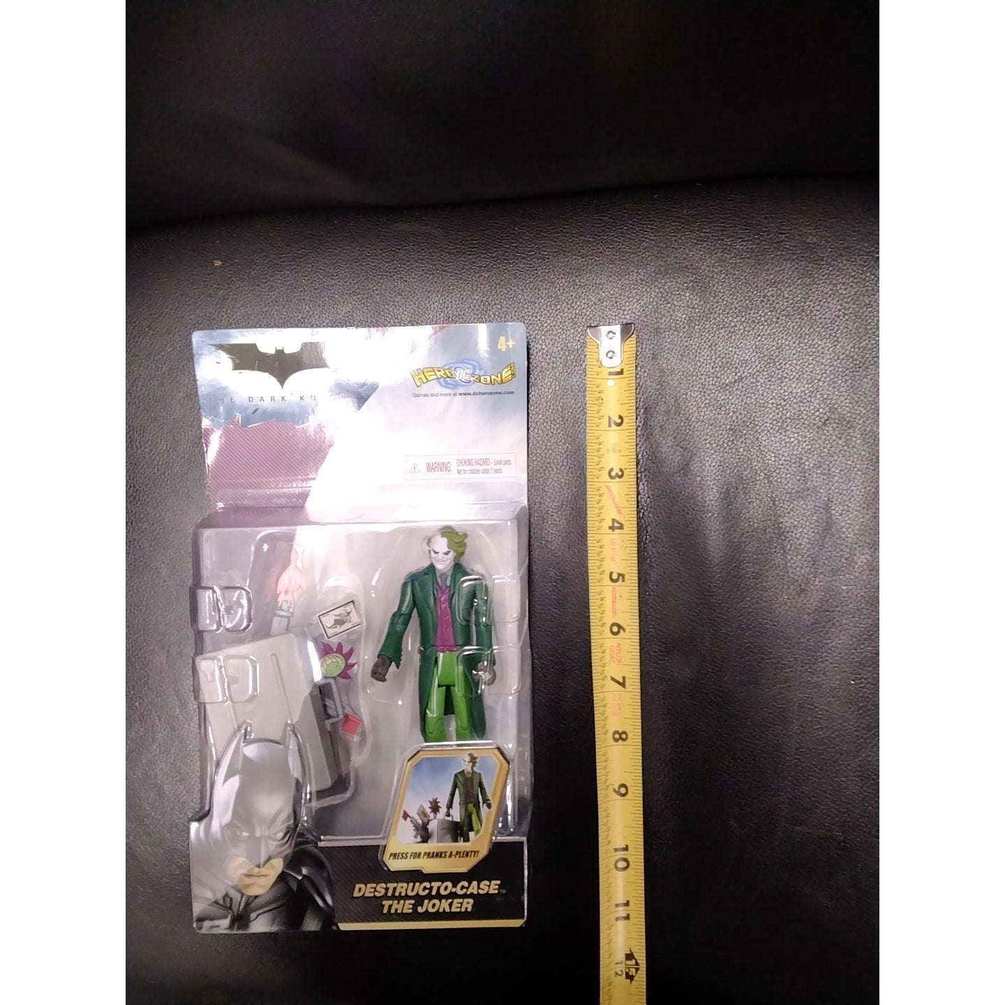 The joker action Figure distructo case the dark knight