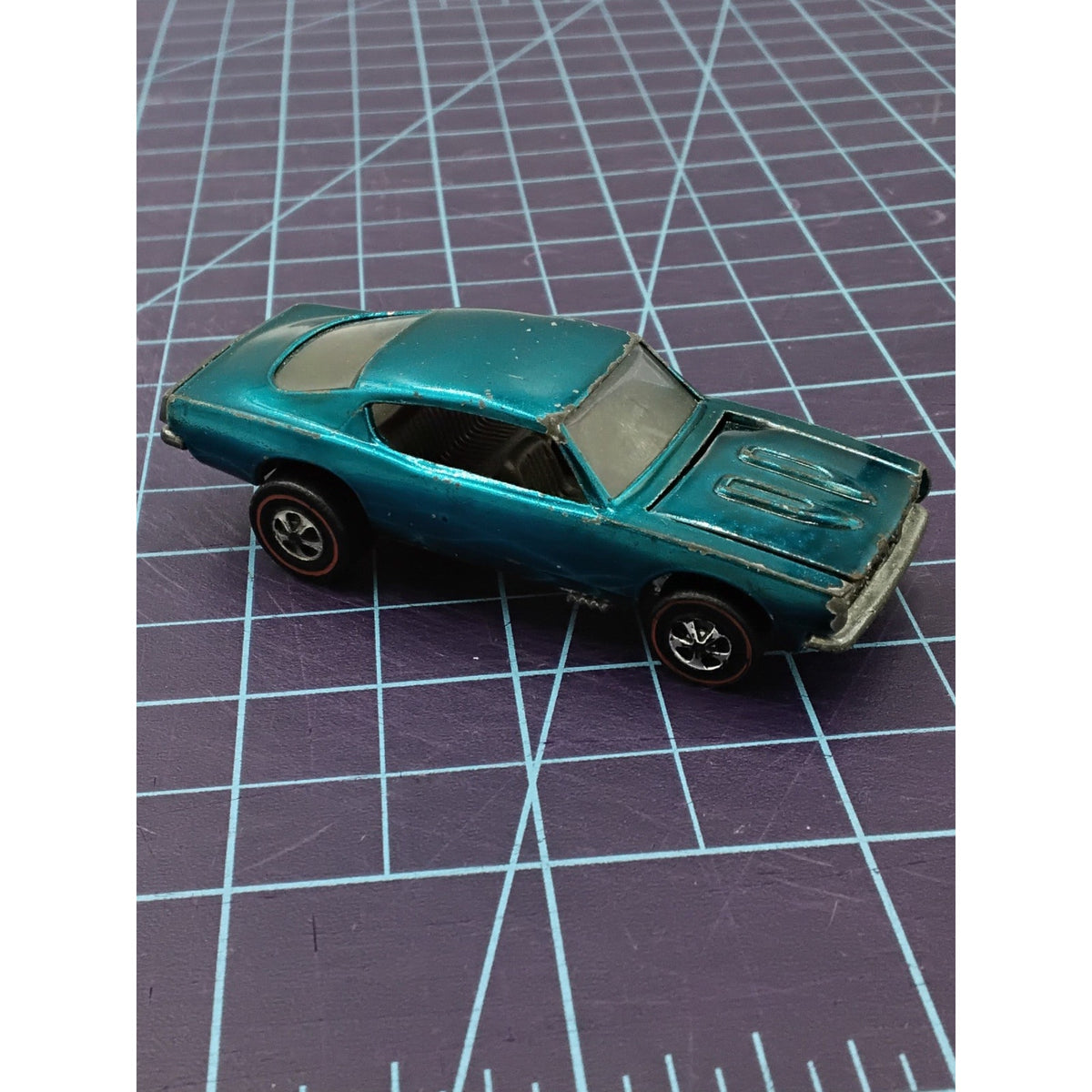 1967 Barracuda Dark Int. Hong Kong Redline Aqua Custom Collectible Loose