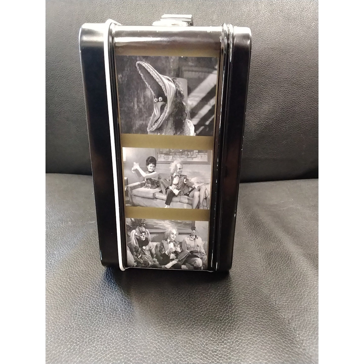 2001 NECA Beetlejuice cemetery With Thermos