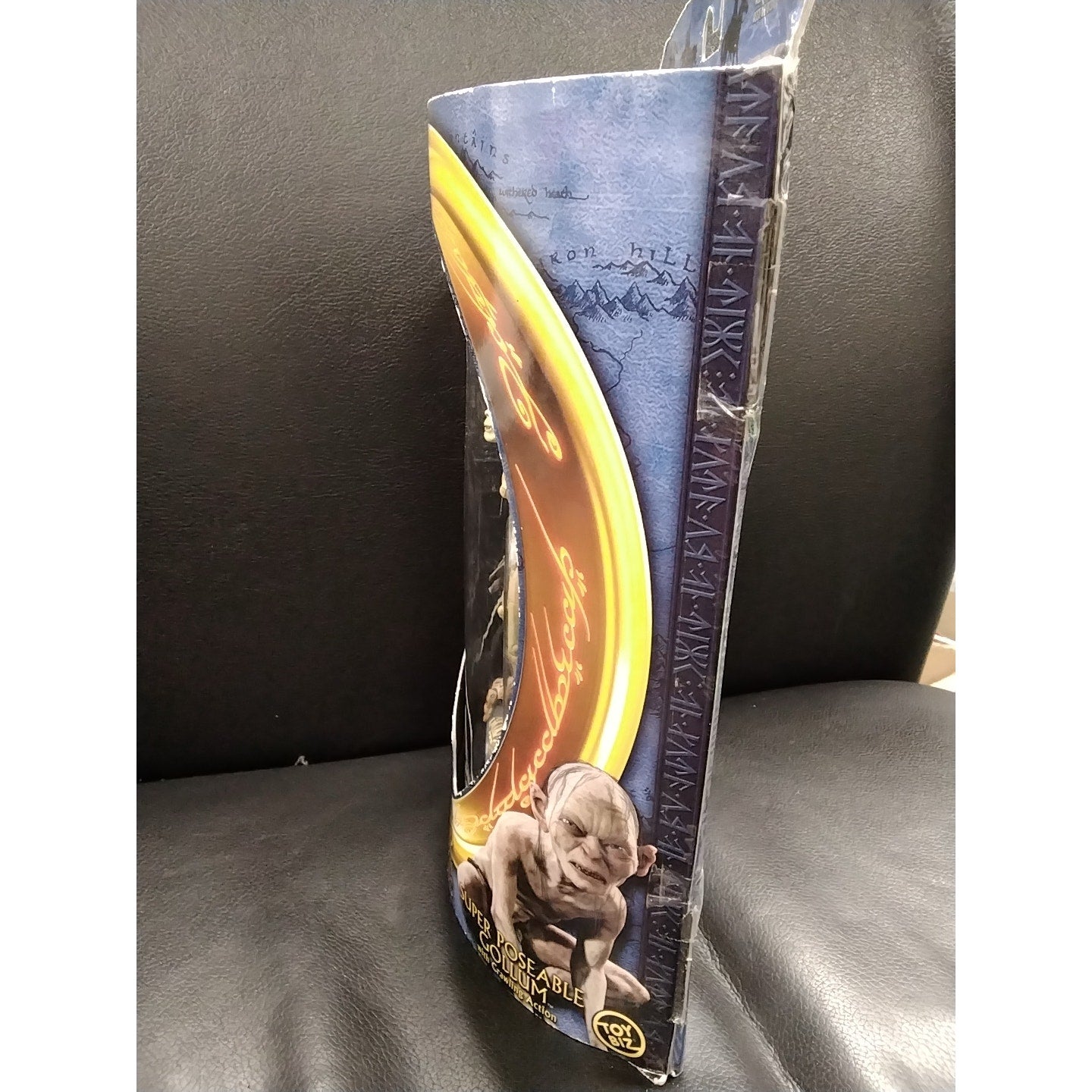 2003 Gollum Super Poseable Lord of the Rings Action Figure  in box