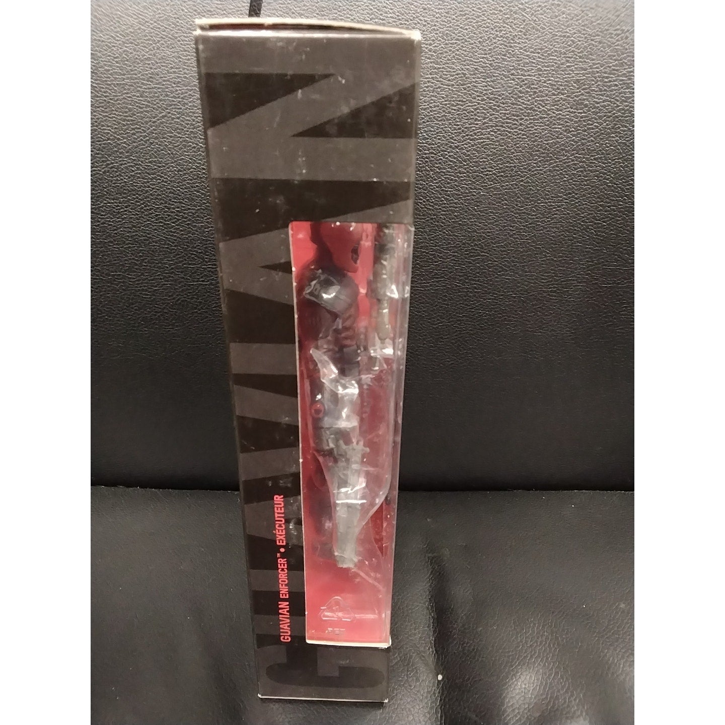 2015 Star Wars The Black Series-  Guavian