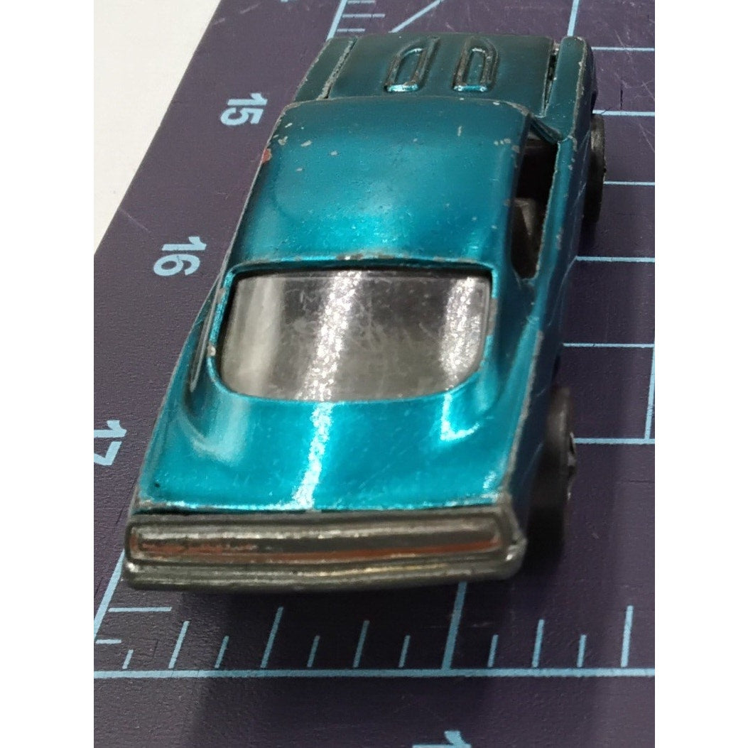 1967 Barracuda Dark Int. Hong Kong Redline Aqua Custom Collectible Loose