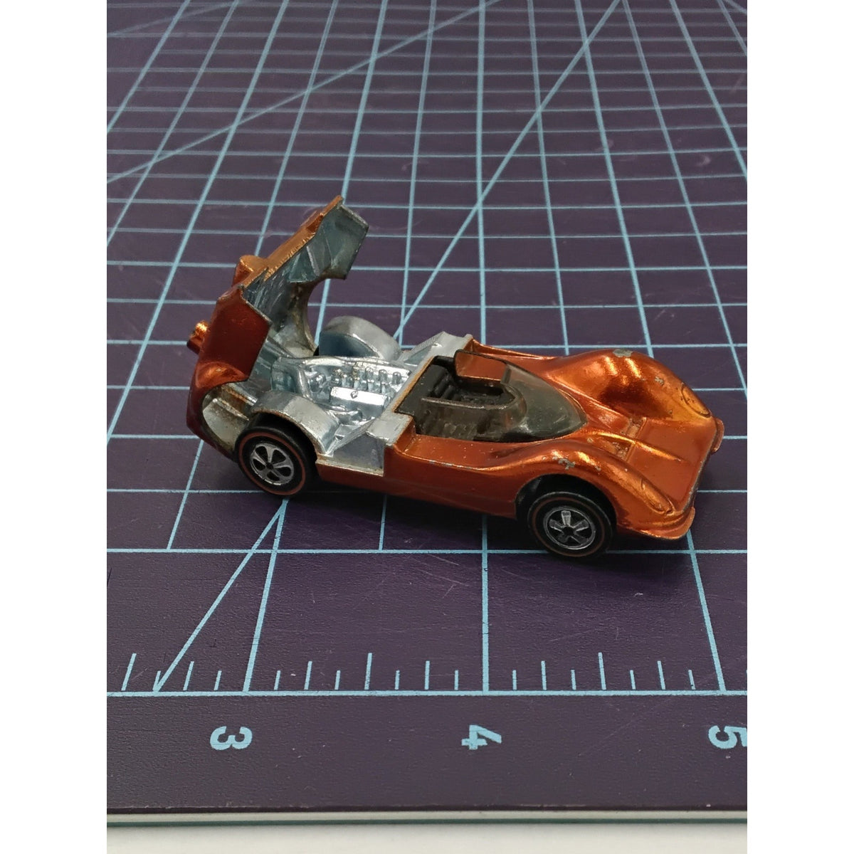 1968 Chaparral 2G Redline Collectible Loose Hot Wheels Mattel Vintage