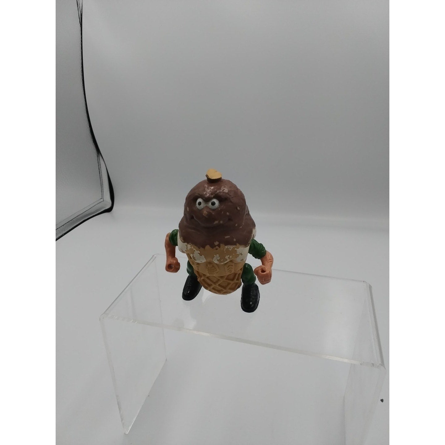 1988 Sergeant Scoop food fighters