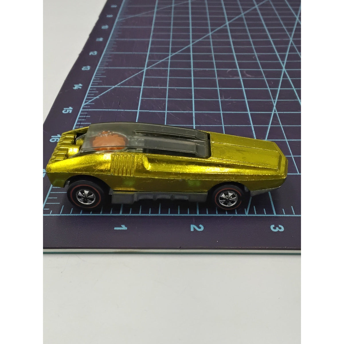 1969 YELLOW WHIP CREAMER REDLINE Collectible Loose Hot Wheels Mattel Vintage