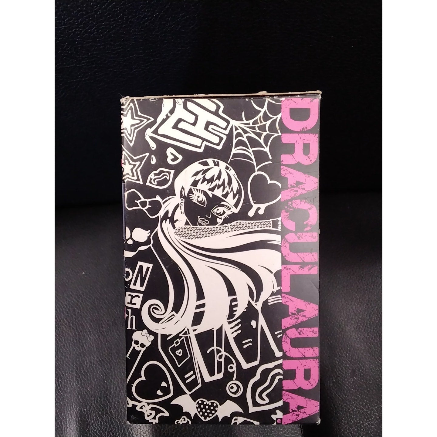 2014 Draculaura Mattel Vinyl Figure In Box