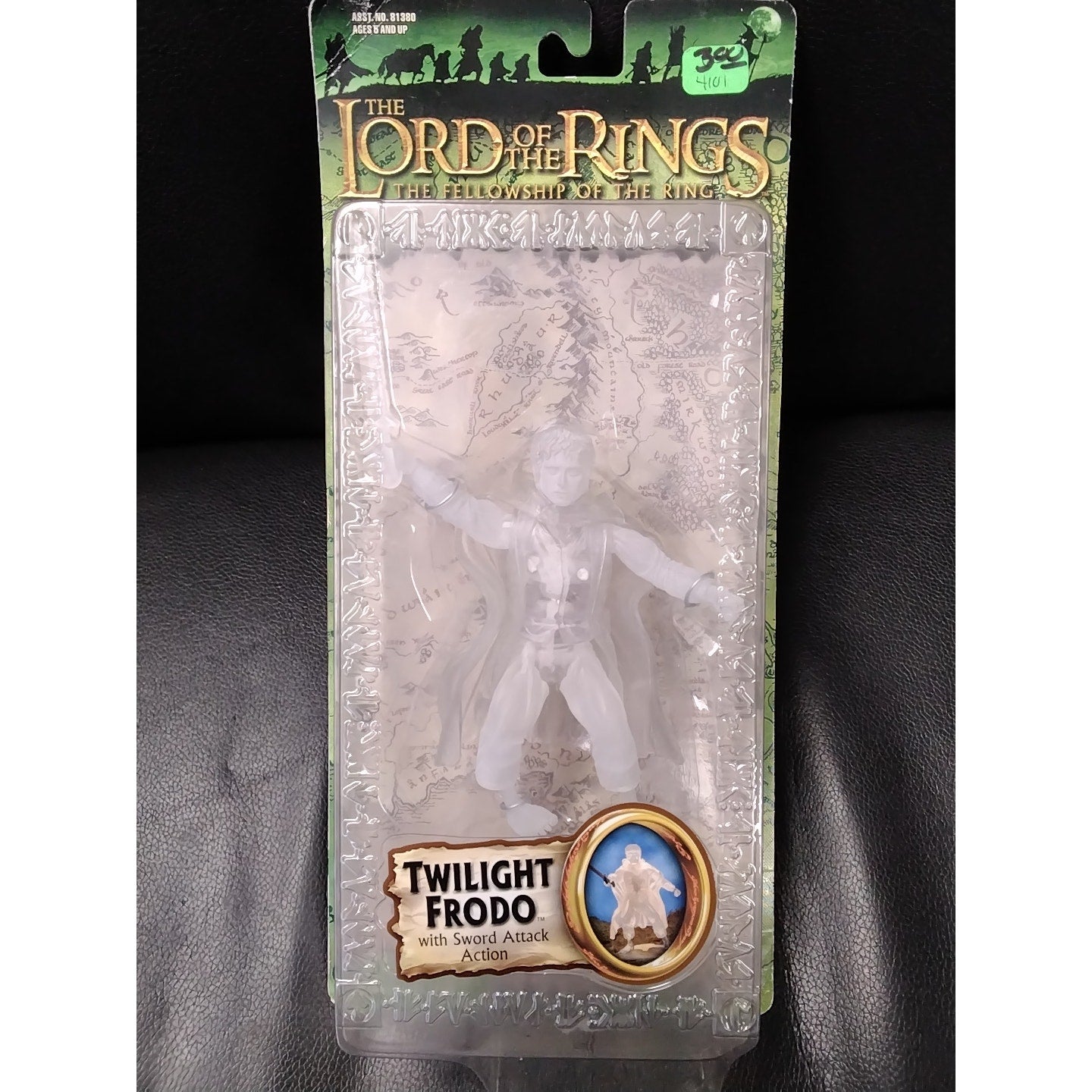 2003 Frodo Twilight Lord of the Rings Action Figure  in box