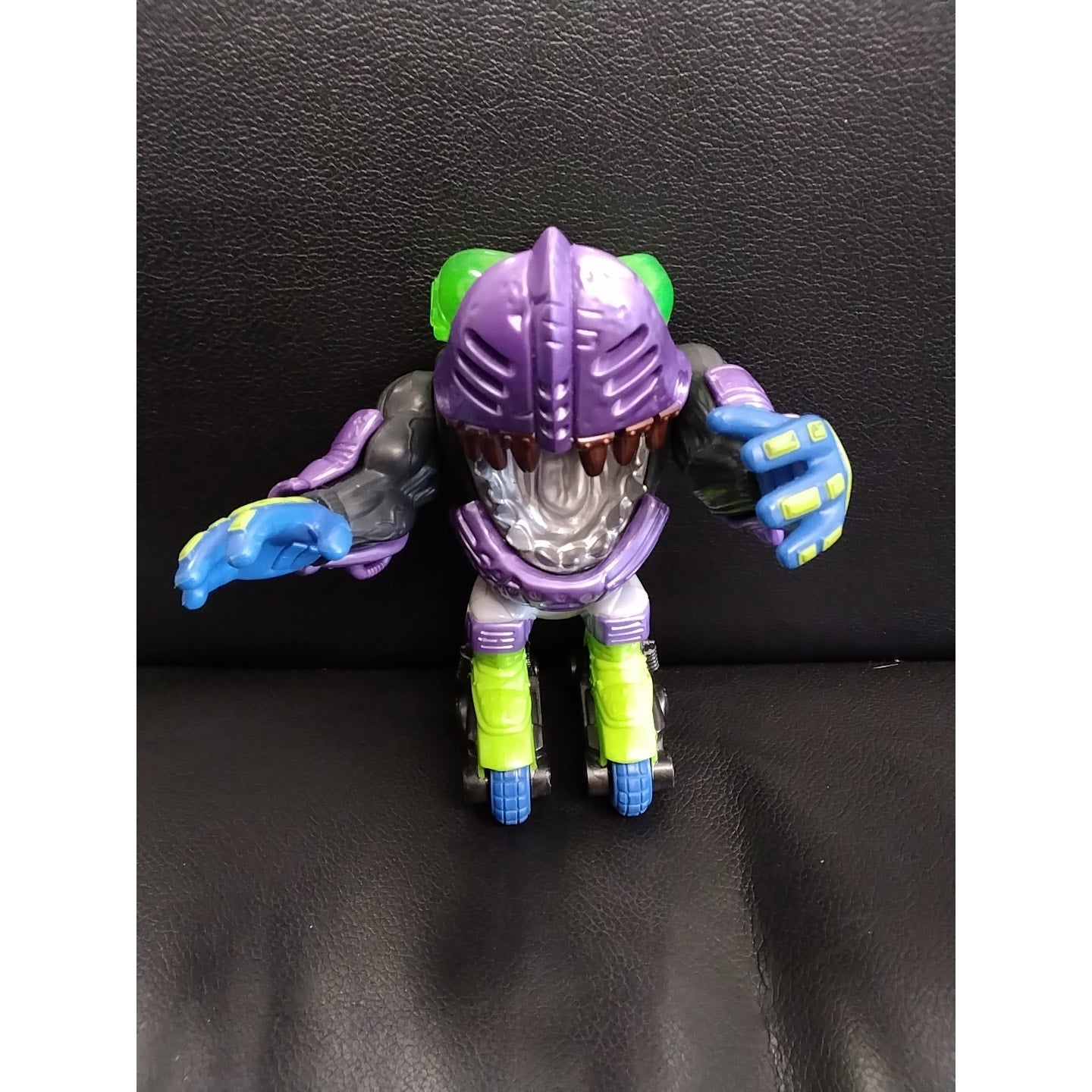 1996 Slingshot Street Sharks