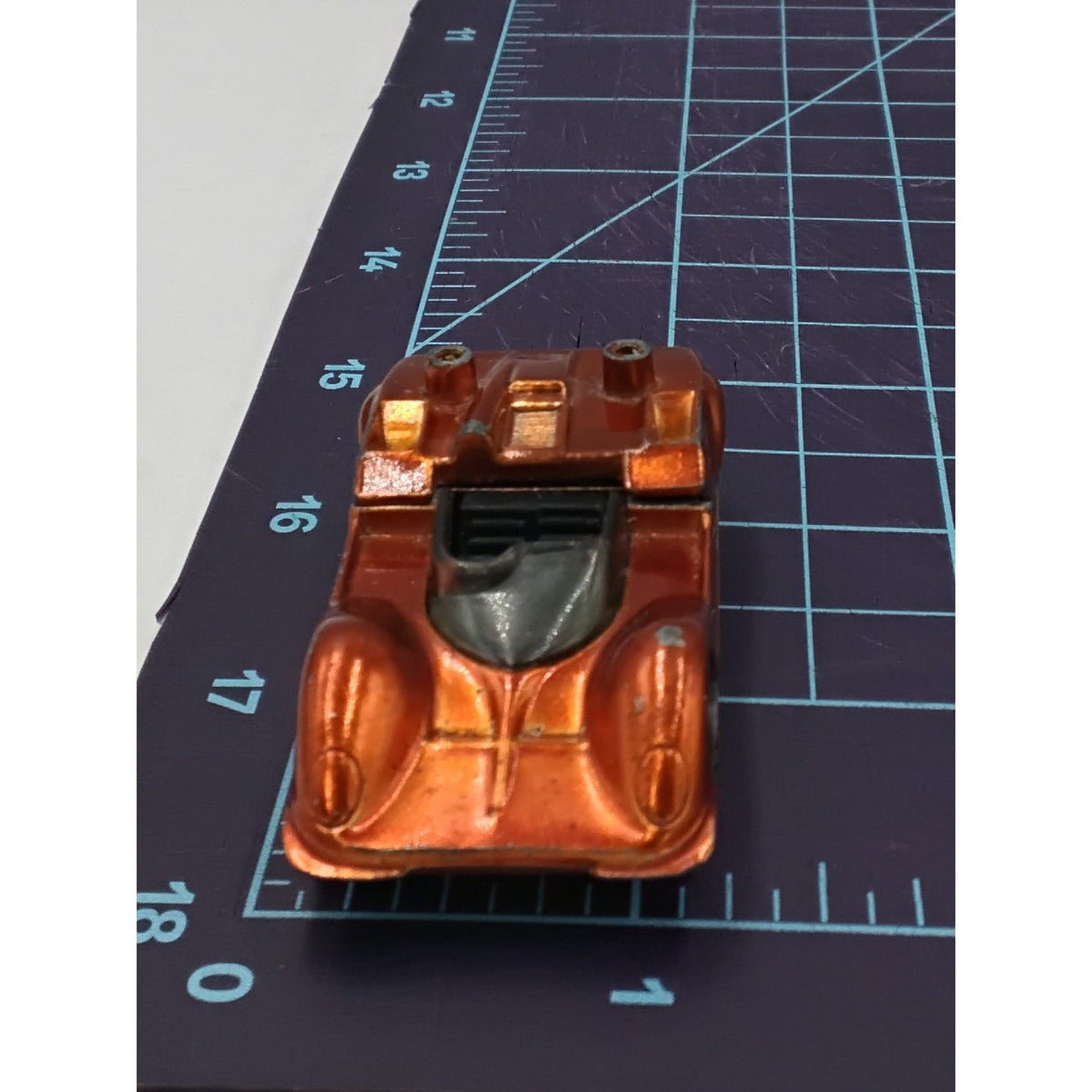 1968 Chaparral 2G Redline Collectible Loose Hot Wheels Mattel Vintage