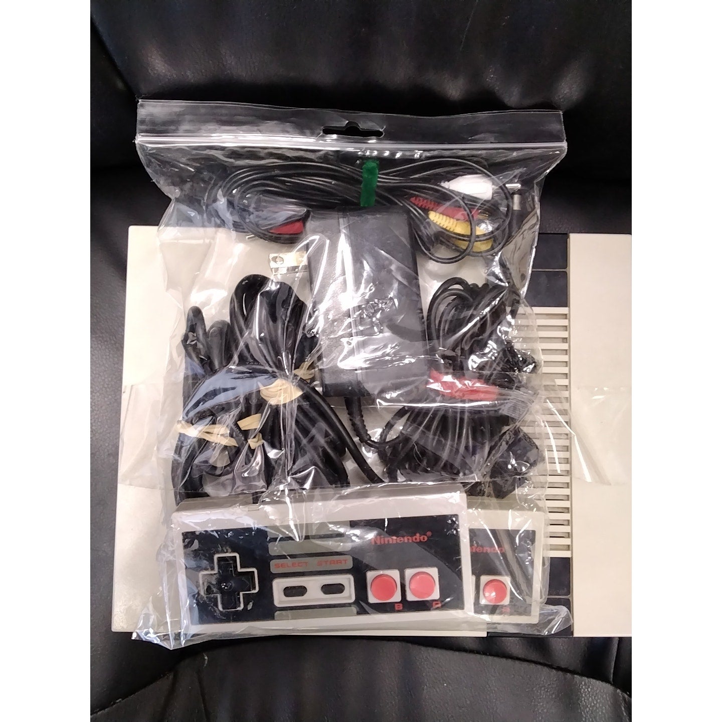 Nintendo NES Entertainment System Original 1985 *Tested*/*Working*