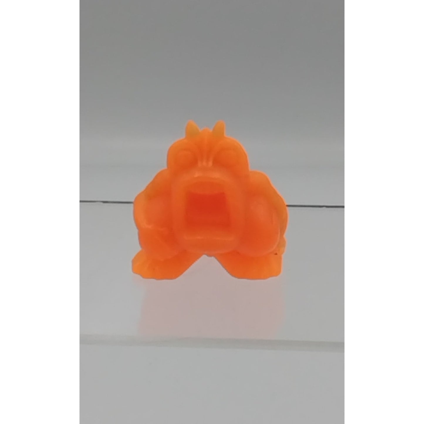 1984 The Real Ghostbusters Ecto 1 Orange Ghost Figure