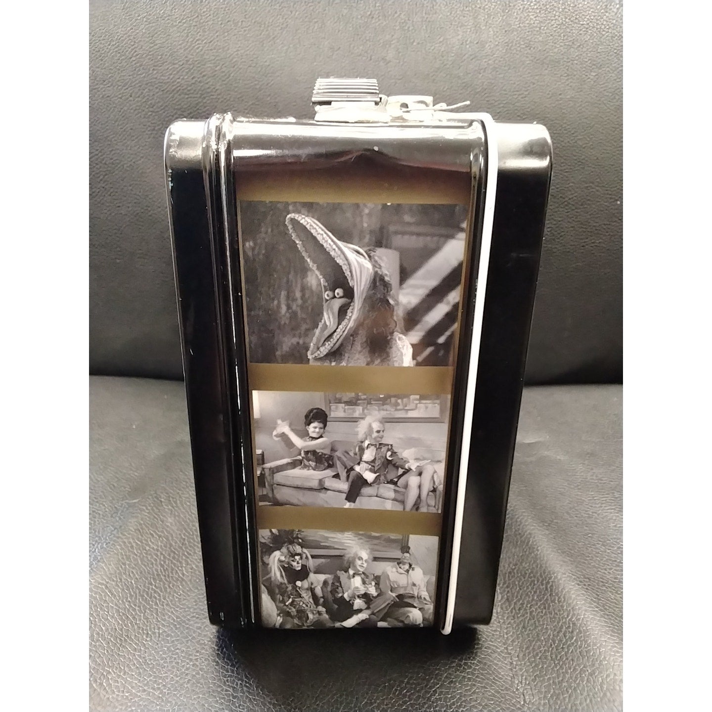 2001 NECA Beetlejuice cemetery With Thermos