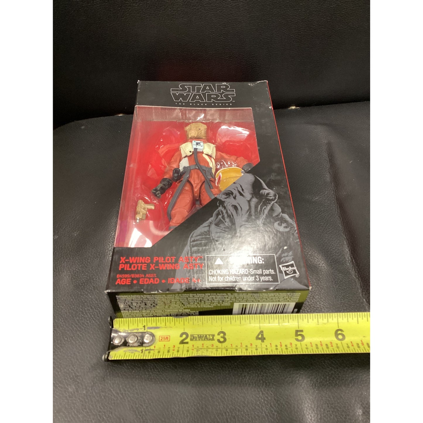 2015 Star Wars The Black Series- X-Wing Pilot Asty