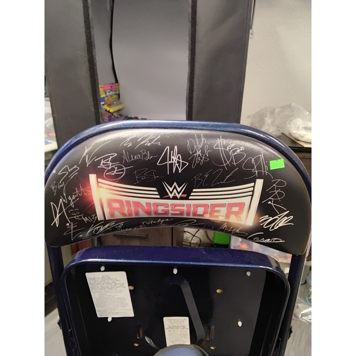 2018 WWE Ringsider Souvenir Take Home Chair 2018 Chair Loose Misc Non Toys