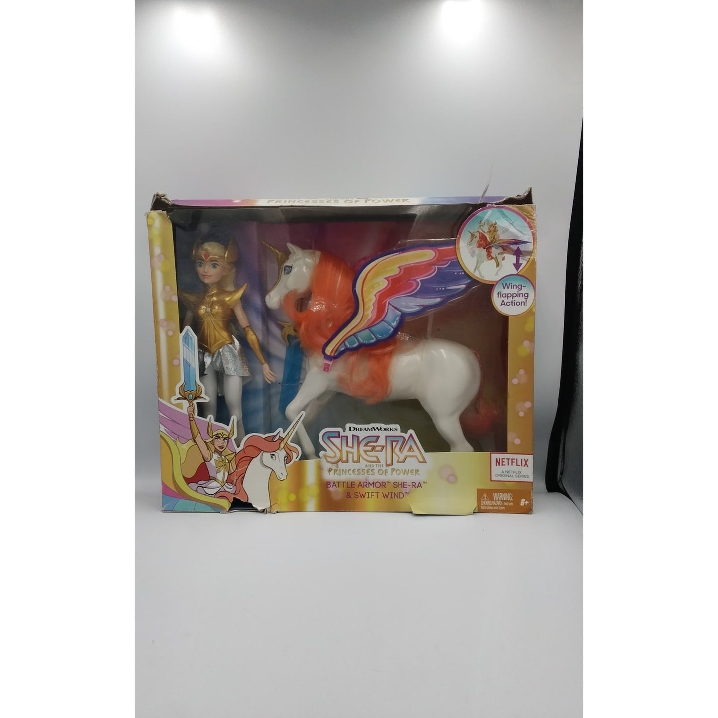 She-Ra Princess of power Battle with Swiftwind Figure Netflix