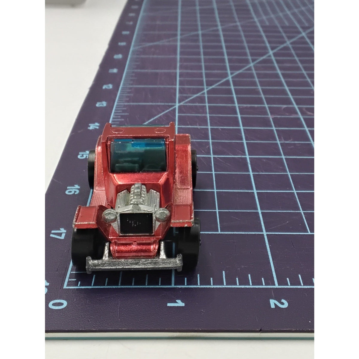 1970 T-4-2 - Red, Blue Glass, Black Interior, No Roof Redline Collectible Loose