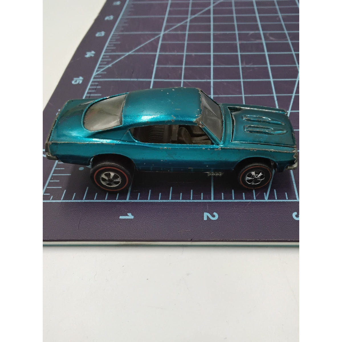 1967 Barracuda Dark Int. Hong Kong Redline Aqua Custom Collectible Loose