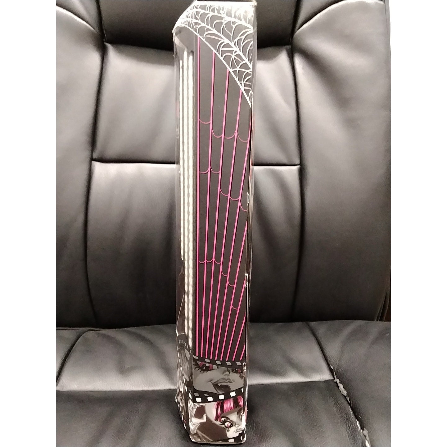 2022 Draculaura Monster High Real Drama New in Box Mattel