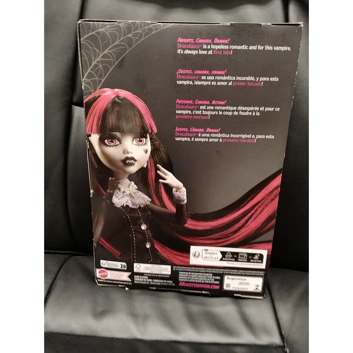 2022 Draculaura Monster High Real Drama New in Box Mattel