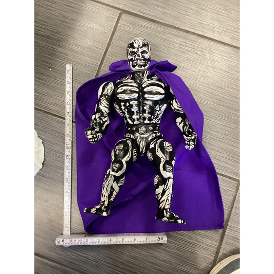 Skeletor 14 inch MOTU KO Action Figure