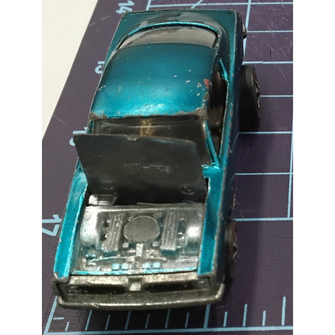 1967 Barracuda Dark Int. Hong Kong Redline Aqua Custom Collectible Loose