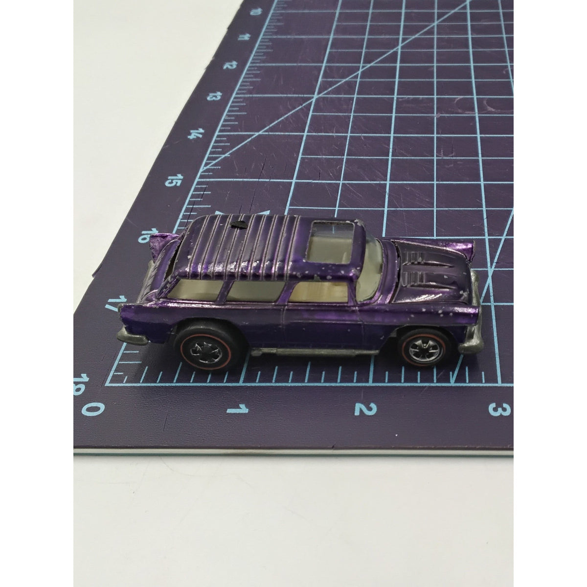 1969 Nomad Purple White Interior Redline Collectible Loose Hot Wheels Mattel
