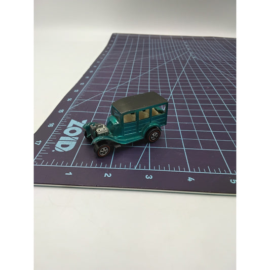 1968 Classic 31 Ford Woody Aqua w/ White Interior Collectible Loose Hot Wheels